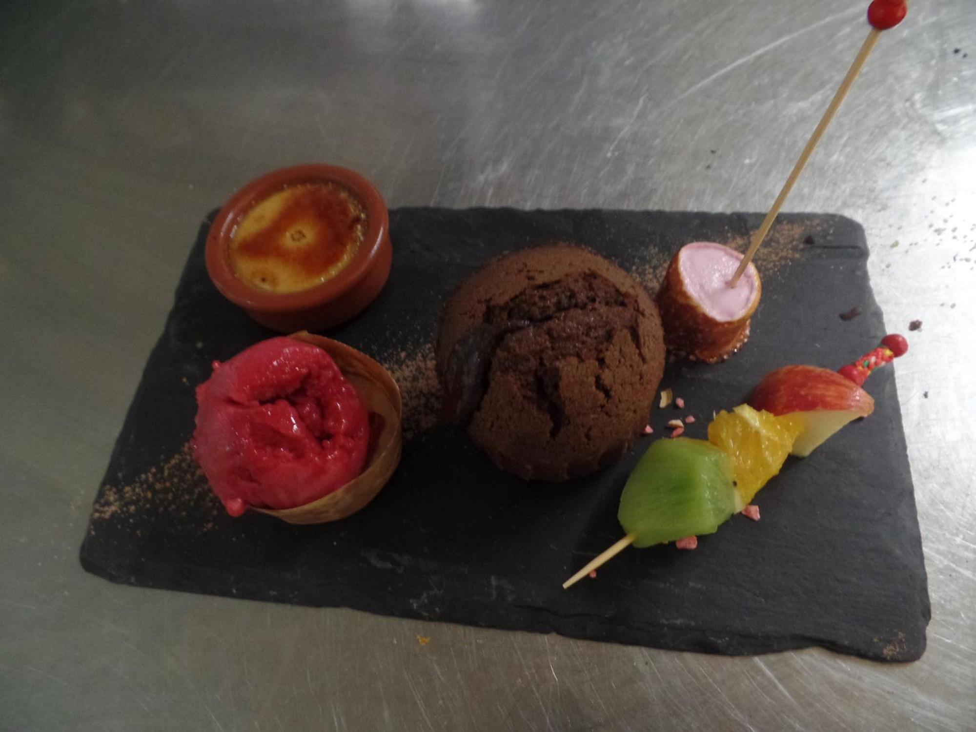 Logis Hotel Restaurant Le Commerce Guichen Dış mekan fotoğraf