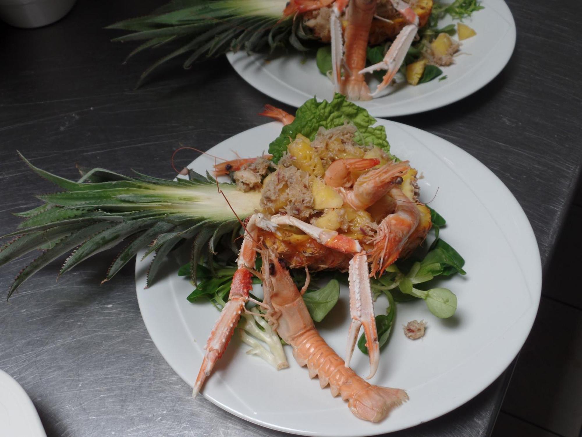 Logis Hotel Restaurant Le Commerce Guichen Dış mekan fotoğraf