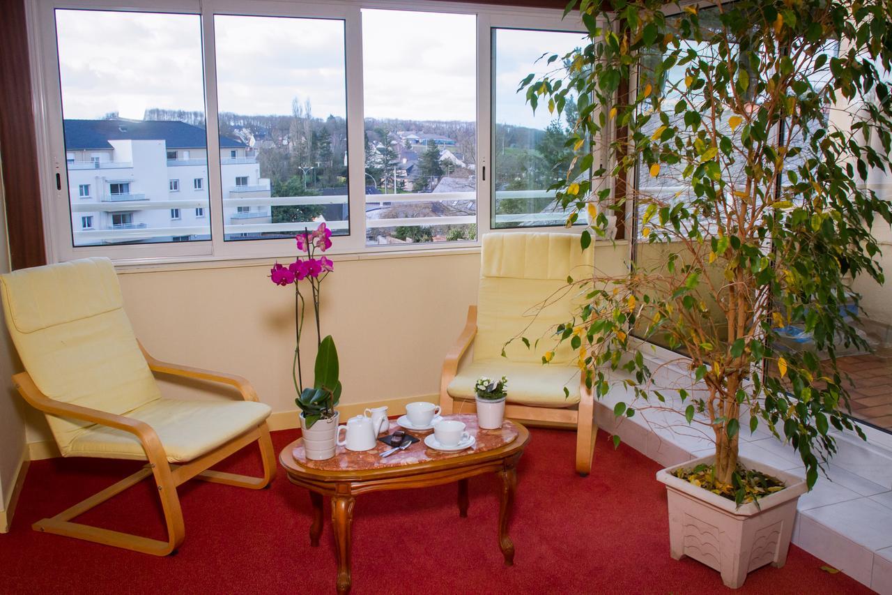 Logis Hotel Restaurant Le Commerce Guichen Dış mekan fotoğraf